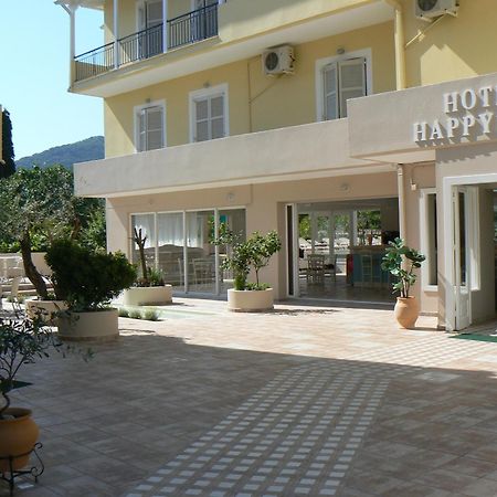 Happyland Hotel Apartments Нідрі Екстер'єр фото