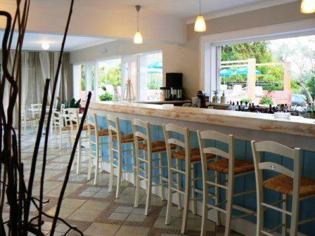 Happyland Hotel Apartments Нідрі Екстер'єр фото